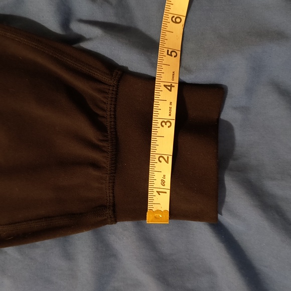 Lululemon Black Sweatpant Sz 8 Banded Ankle, Front Pockets, Buttery Soft - Picture 6 of 10